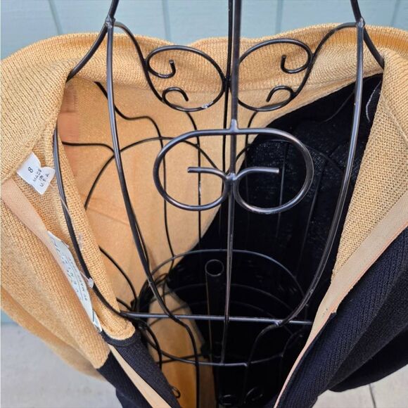 Vintage St. John Colorblock Black/Gold Long Sleeved Sweater Maxi Dress. Size 8 - Picture 9 of 11